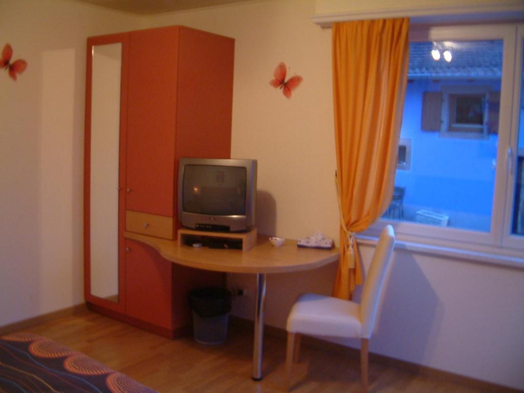 La Maison Bleue Bed and Breakfast Dieffenbach-au-Val Δωμάτιο φωτογραφία