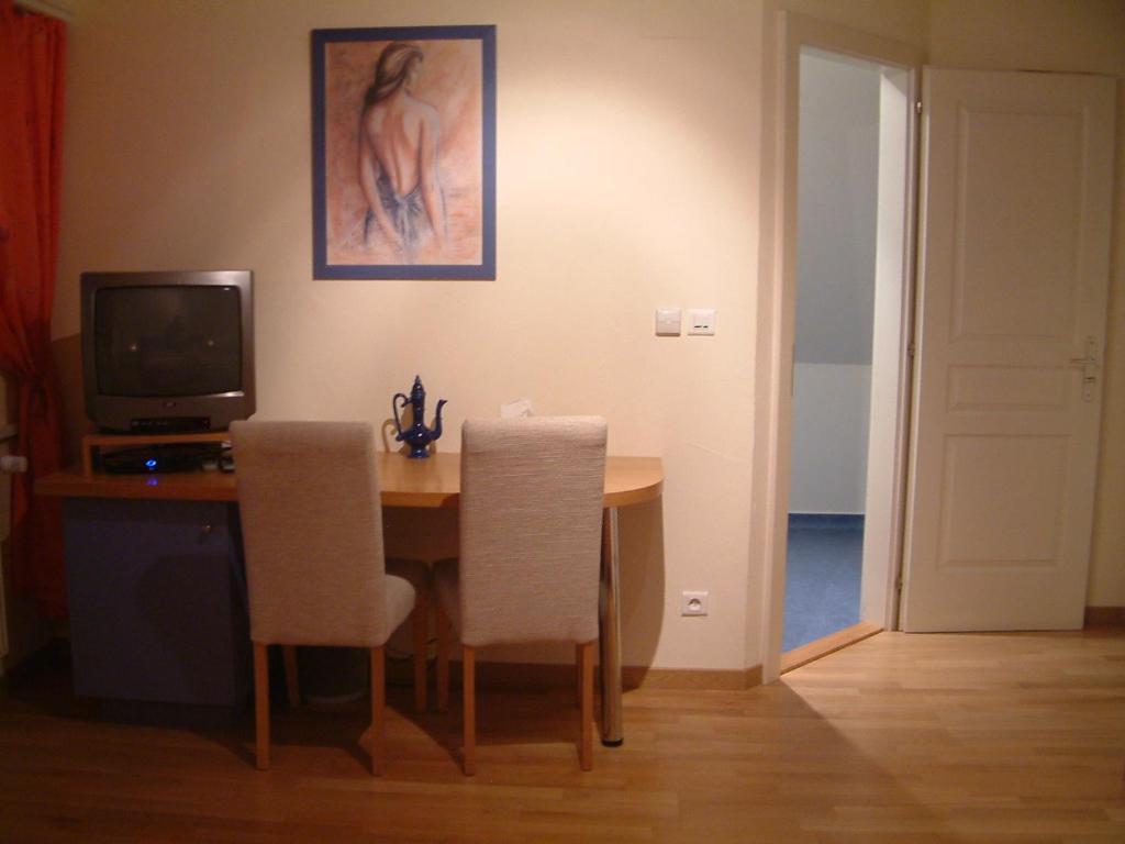 La Maison Bleue Bed and Breakfast Dieffenbach-au-Val Δωμάτιο φωτογραφία